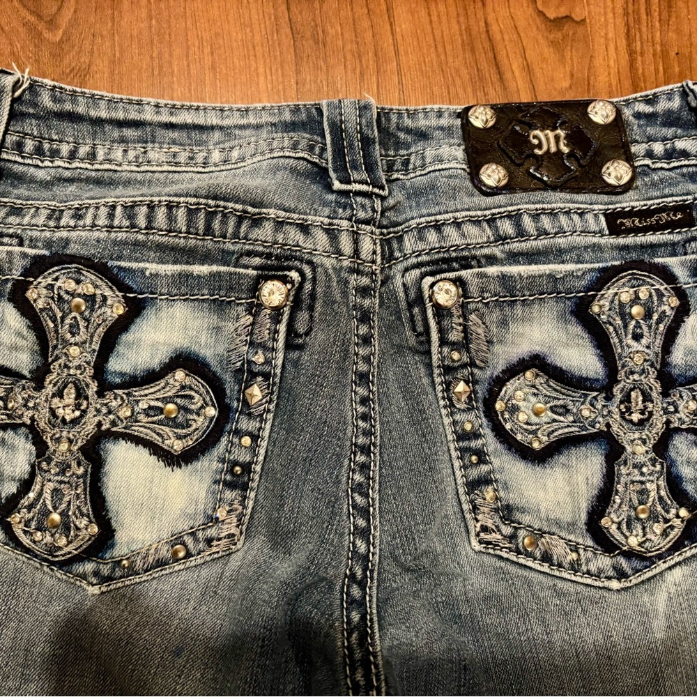Women's Miss Me Skinny Embellished Jeans size 29